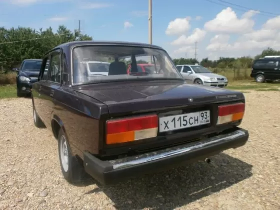 Купить ВАЗ (LADA) 2107 1600 см3 МКПП (72 л.с.) Бензин инжектор в Усть-Лабинск: цвет коричневый Седан 2009 года по цене 135000 рублей, объявление №4363 на сайте Авторынок23