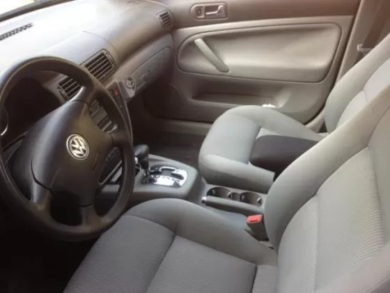 Купить Volkswagen Passat В5+ 1800 см3 АКПП (150 л.с.) Бензин турбонаддув в Краснодар: цвет серый Универсал 2002 года по цене 215000 рублей, объявление №2173 на сайте Авторынок23