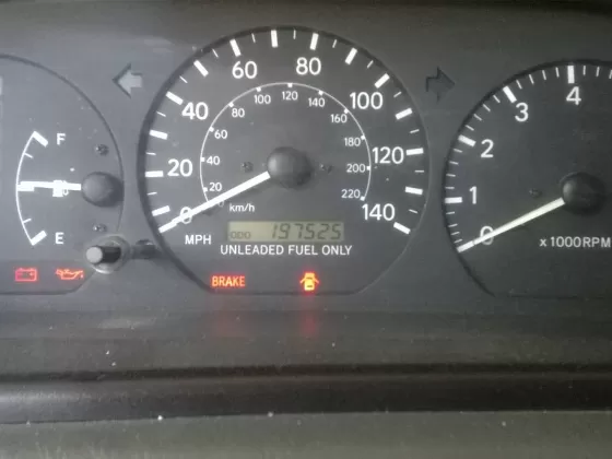 Купить Toyota Camry 2200 см3 АКПП (131 л.с.) Бензин инжектор в Новотитаровская: цвет серый металлик Седан 1999 года по цене 275000 рублей, объявление №4693 на сайте Авторынок23