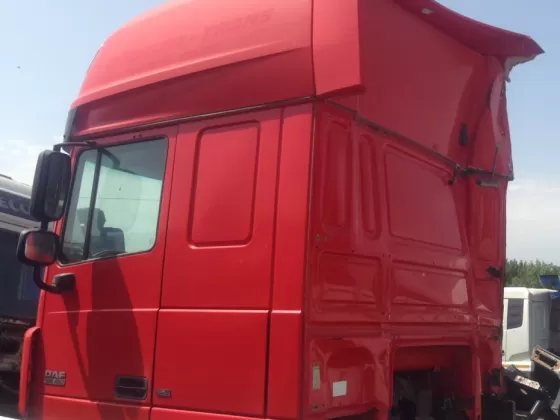 Кабина (детали кабины) Daf 105 в разборе ст. Новотитаровская