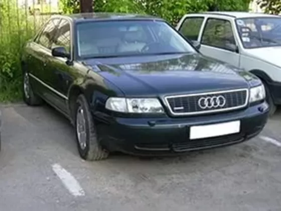 Стекло лобовое AUDI A8(200)`94- Краснодар