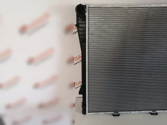 Радиатор охлаждения BMW X5 E53 Краснодар