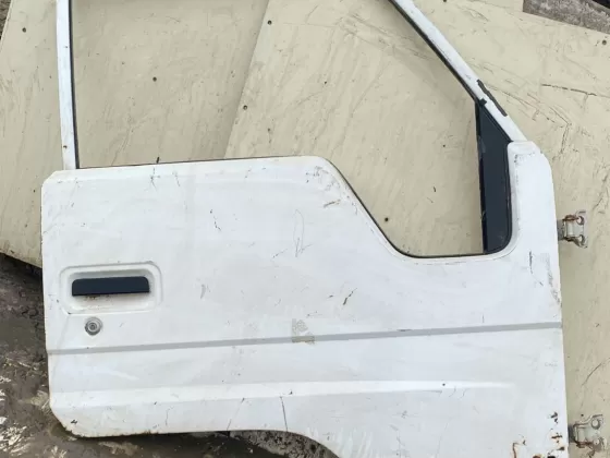Дверь Toyota DYNA правая передняя Краснодар
