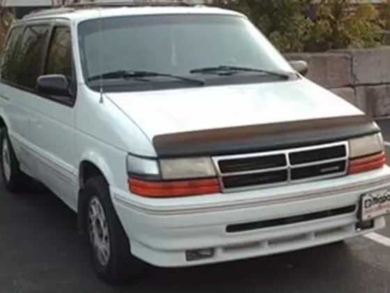 Стекло лобовое DODGE MINI VAN TOWN&COUNTRY / CARAVAN 91-95 Краснодар