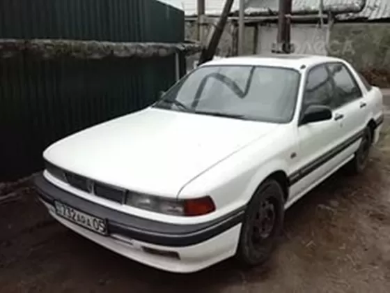 Стекло лобовое MITSUBISHI GALANT 87-92 5D HBK Краснодар