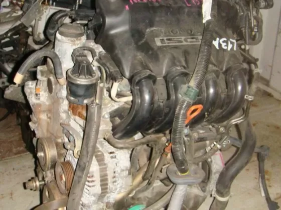 Б/у двигатель L13A на Honda Fit Краснодар