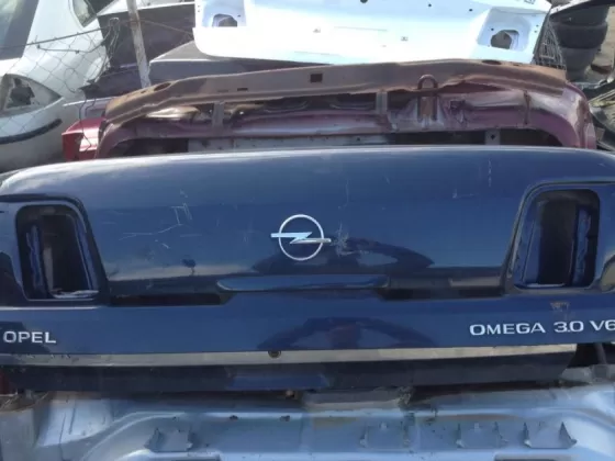 Крышка багажника Opel Omega B Краснодар