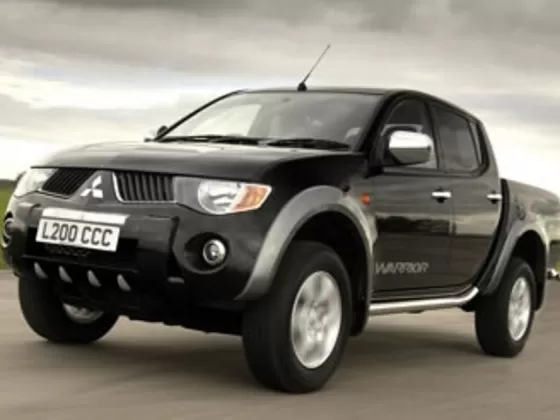 Стекло лобовое MITSUBISHI L200 2006-2014 Краснодар