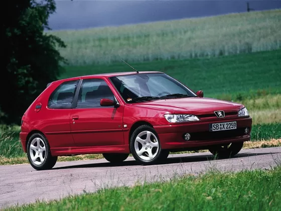 Лобовое стекло PEUGEOT 306 1992-2001 Краснодар