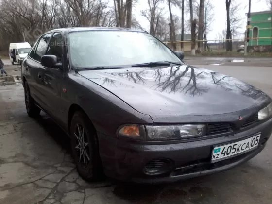 Стекло лобовое MITSUBISHI GALANT 4D SED, 5D HB 92-96 Краснодар