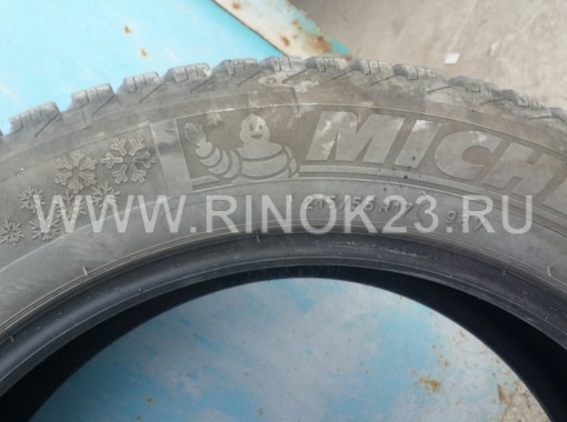 Зимние нешипованные шины б/у Michelin Alpin A4 215/55 R17