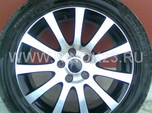 Колеса с летней резиной Pirelli 225/50/R17 на литых дисках