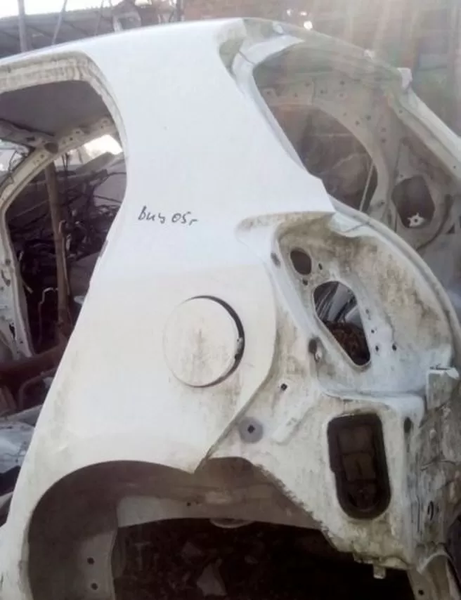 Отрез кузова Toyota Vitz 2005 крыло заднее Краснодар