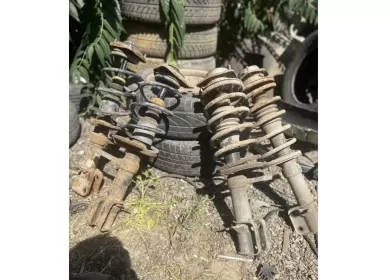 Стойки передние Лада Приора ВАЗ 2110-2112 Краснодар