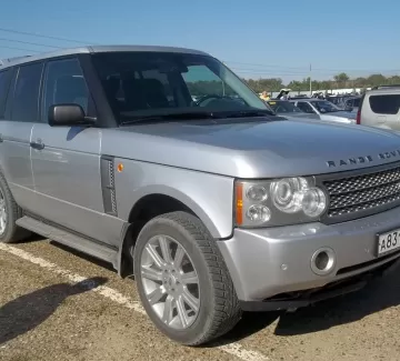 Купить Land Rover Range Rover 4400 см3 АКПП (286 л.с.) Бензин инжектор в Усть-Лабинск: цвет серебристый Внедорожник 2004 года по цене 800000 рублей, объявление №4645 на сайте Авторынок23 Купить Land Rover Range Rover 4400 см3 АКПП (286 л.с.) Бензин инжектор в Усть-Лабинск: цвет серебристый Внедорожник 2004 года по цене 800000 рублей, объявление №4645 на сайте Авторынок23