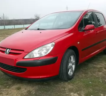 Купить Peugeot 307 1600 см3 АКПП (110000 л.с.) Бензин инжектор в Кропоткин: цвет красный Хетчбэк 2004 года по цене 260000 рублей, объявление №3705 на сайте Авторынок23