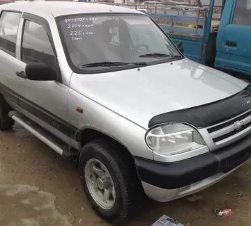 Купить Chevrolet Niva 1700 см3 МКПП (80 л.с.) Бензиновый в Новороссийск: цвет металик Внедорожник 2004 года по цене 225000 рублей, объявление №792 на сайте Авторынок23 Купить Chevrolet Niva 1700 см3 МКПП (80 л.с.) Бензиновый в Новороссийск: цвет металик Внедорожник 2004 года по цене 225000 рублей, объявление №792 на сайте Авторынок23