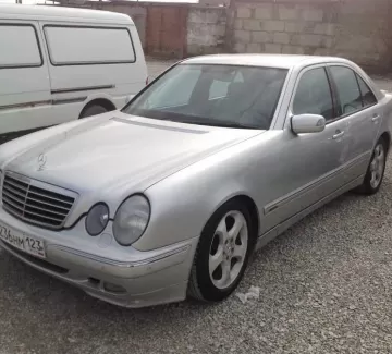 Купить Mercedes-Benz Е 200 2000 см3 АКПП (180 л.с.) Дизель турбонаддув в Новороссийск: цвет серебро Седан 2000 года по цене 340000 рублей, объявление №861 на сайте Авторынок23 Купить Mercedes-Benz Е 200 2000 см3 АКПП (180 л.с.) Дизель турбонаддув в Новороссийск: цвет серебро Седан 2000 года по цене 340000 рублей, объявление №861 на сайте Авторынок23