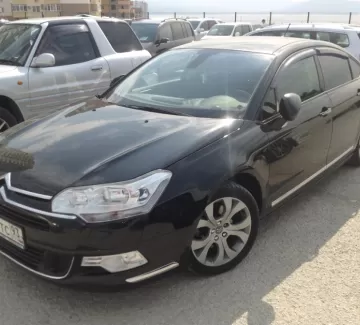 Купить Citroen С-5 1600 см3 АКПП (154 л.с.) Бензин инжектор в Новороссийск: цвет черный Седан 2010 года по цене 550000 рублей, объявление №1823 на сайте Авторынок23 Купить Citroen С-5 1600 см3 АКПП (154 л.с.) Бензин инжектор в Новороссийск: цвет черный Седан 2010 года по цене 550000 рублей, объявление №1823 на сайте Авторынок23