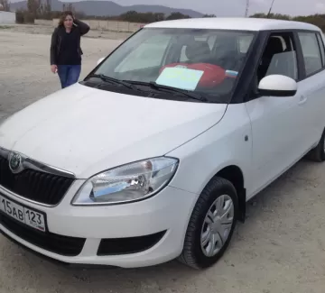 Купить Skoda Fabia 1400 см3 МКПП (86 л.с.) Бензин инжектор в Новороссийск: цвет белый Хетчбэк 2011 года по цене 390000 рублей, объявление №2728 на сайте Авторынок23 Купить Skoda Fabia 1400 см3 МКПП (86 л.с.) Бензин инжектор в Новороссийск: цвет белый Хетчбэк 2011 года по цене 390000 рублей, объявление №2728 на сайте Авторынок23