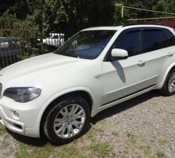 Купить BMW Х5 3000 см3 АКПП (286 л.с.) Дизель турбонаддув в Краснодар: цвет Белый Внедорожник 2009 года по цене 1790000 рублей, объявление №1946 на сайте Авторынок23 Купить BMW Х5 3000 см3 АКПП (286 л.с.) Дизель турбонаддув в Краснодар: цвет Белый Внедорожник 2009 года по цене 1790000 рублей, объявление №1946 на сайте Авторынок23