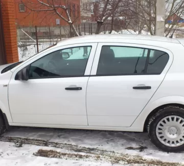 Купить Opel Astra H 1600 см3 МКПП (116 л.с.) Бензиновый в Краснодар: цвет Белый Хетчбэк 2013 года по цене 499999 рублей, объявление №1836 на сайте Авторынок23 Купить Opel Astra H 1600 см3 МКПП (116 л.с.) Бензиновый в Краснодар: цвет Белый Хетчбэк 2013 года по цене 499999 рублей, объявление №1836 на сайте Авторынок23