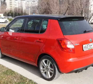 Купить Skoda Fabia RS 1800 см3 АКПП (180 л.с.) Бензин турбонаддув в Новороссийск: цвет Красный Хетчбэк 2012 года по цене 725000 рублей, объявление №3184 на сайте Авторынок23 Купить Skoda Fabia RS 1800 см3 АКПП (180 л.с.) Бензин турбонаддув в Новороссийск: цвет Красный Хетчбэк 2012 года по цене 725000 рублей, объявление №3184 на сайте Авторынок23
