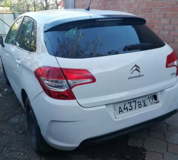 Купить Citroen c4 1600 см3 МКПП (109 л.с.) Бензин инжектор в Тимашевск: цвет белый Хетчбэк 2012 года по цене 430000 рублей, объявление №19259 на сайте Авторынок23 Купить Citroen c4 1600 см3 МКПП (109 л.с.) Бензин инжектор в Тимашевск: цвет белый Хетчбэк 2012 года по цене 430000 рублей, объявление №19259 на сайте Авторынок23