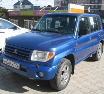 Купить Mitsubishi Pajero Pinin 4 WD 1800 см3 МКПП (116 л.с.) Бензин инжектор в Краснодар: цвет Синий Внедорожник 2003 года по цене 400000 рублей, объявление №4086 на сайте Авторынок23