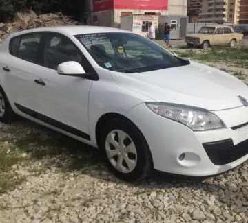 Купить Renault Megane 1500 см3 МКПП (106 л.с.) Дизель в Новороссийск: цвет белый Хетчбэк 2011 года по цене 435000 рублей, объявление №1633 на сайте Авторынок23 Купить Renault Megane 1500 см3 МКПП (106 л.с.) Дизель в Новороссийск: цвет белый Хетчбэк 2011 года по цене 435000 рублей, объявление №1633 на сайте Авторынок23