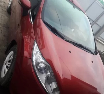 Купить Ford Fiesta 1400 см3 МКПП (98 л.с.) Бензин инжектор в Армавир: цвет красный Хетчбэк 2008 года по цене 350000 рублей, объявление №18858 на сайте Авторынок23