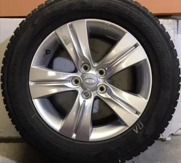 Зимние шины Dunlop 225/60/R17 нешипованные Зимние шины Dunlop 225/60/R17 нешипованные