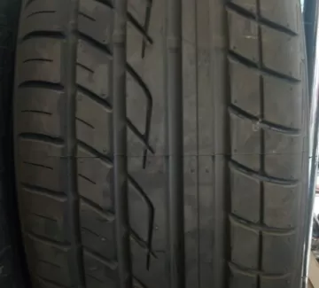 Автошина Yokohama AC-01 215/55R16 92W Автошина Yokohama AC-01 215/55R16 92W