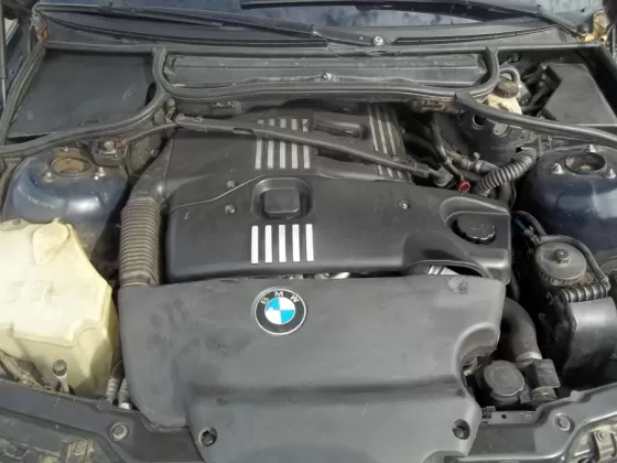 Купить BMW 3 2000 см3 АКПП (150 л.с.) Бензин инжектор в Кропоткин: цвет черный Седан 1998 года по цене 245000 рублей, объявление №2221 на сайте Авторынок23