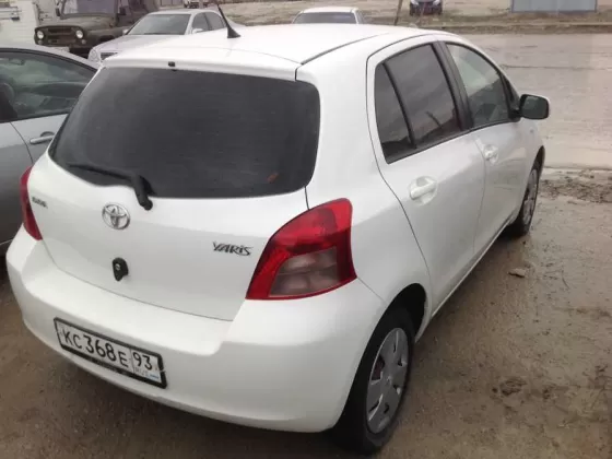 Купить Toyota Yaris 1300 см3 АКПП (87 л.с.) Бензиновый в Новороссийск: цвет белый Хетчбэк 2008 года по цене 435000 рублей, объявление №818 на сайте Авторынок23