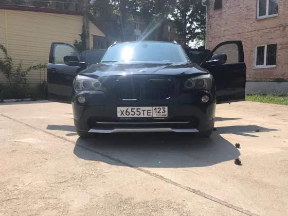 Купить BMW X1 280 см3 АКПП (258 л.с.) Бензин инжектор в Крымск: цвет черный Кроссовер 2009 года по цене 690000 рублей, объявление №18747 на сайте Авторынок23