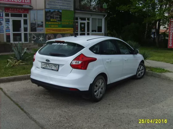 Купить Ford Focus 1600 см3 МКПП (105 л.с.) Бензин инжектор в Краснодар: цвет белый Хетчбэк 2012 года по цене 460000 рублей, объявление №8725 на сайте Авторынок23