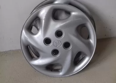 Колпаки на колесные диски R-14 Toyota.Цена за 1шт.